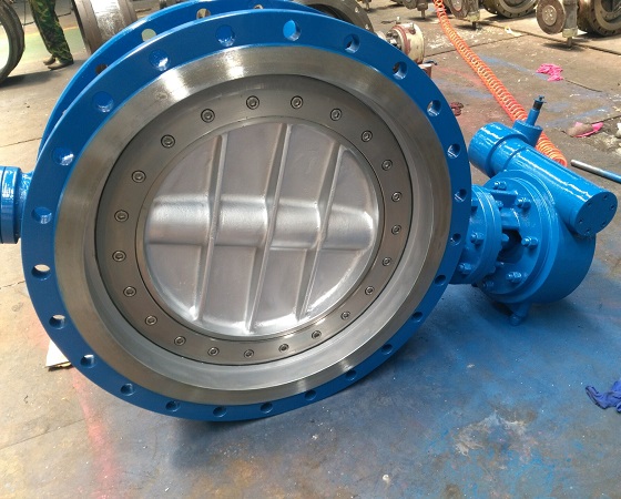 butterfly valve flow direction